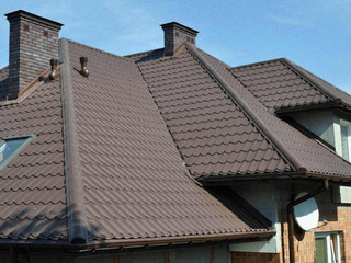 Металлочерепица Grand Line Монтеррей 0,45 Drap RR 32 Темно-коричневый 3 - в «Монолит-Металлопрокат».